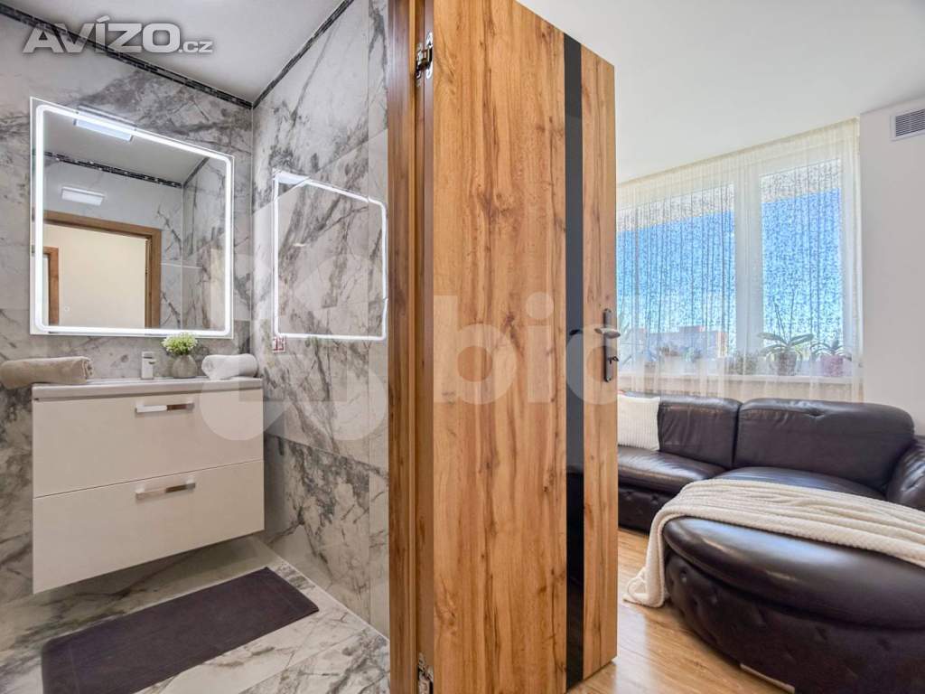 Foto inzerátu Prodej bytu v Kladně - 4+kk s balkonem a lodžií v lokalitě Kročehlavy