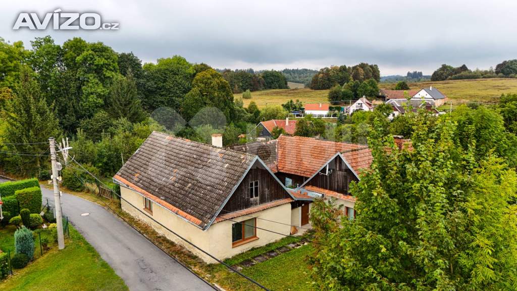 Rodinný dům 383 m2, zahrada 2141 m2, obec Skřípov, okres Prostějov