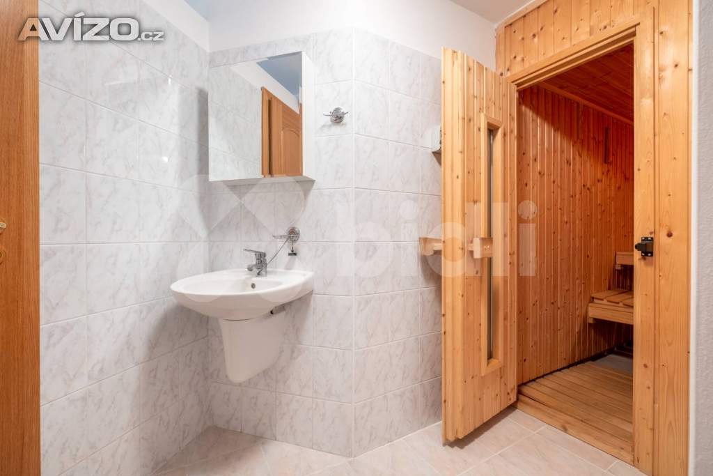 Foto inzerátu Prodej rodinného domu s velkou zahradou, 1824 m2, Roudnice nad Labem