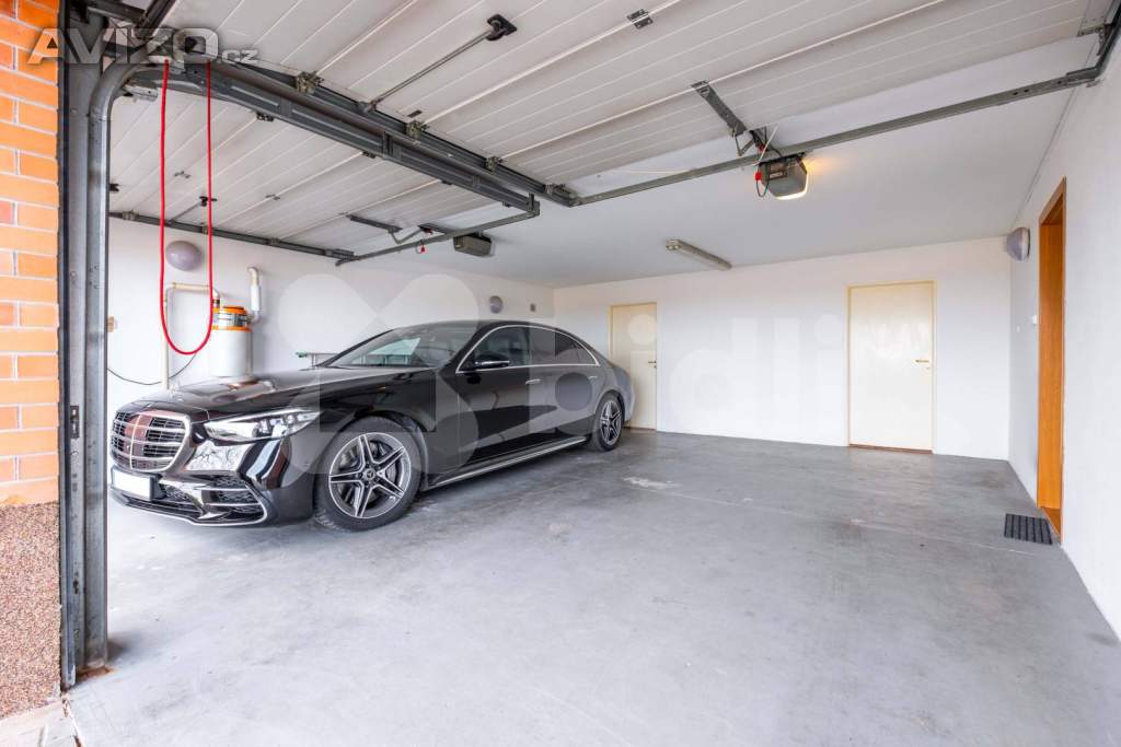 Foto inzerátu Prodej rodinného domu s velkou zahradou, 1824 m2, Roudnice nad Labem