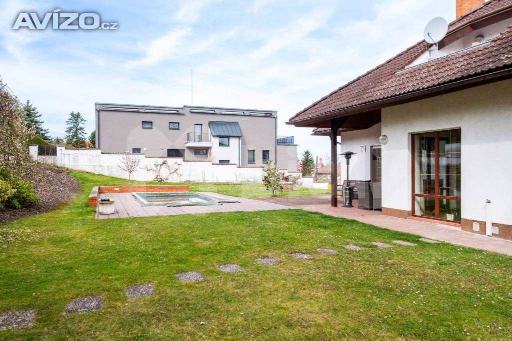 Foto inzerátu Prodej rodinného domu s velkou zahradou, 1824 m2, Roudnice nad Labem