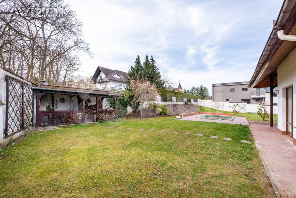 Foto inzerátu Prodej rodinného domu s velkou zahradou, 1824 m2, Roudnice nad Labem