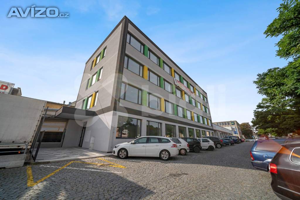 Foto inzerátu Prodej ordinace či obchodních prostor, Hradec Králové