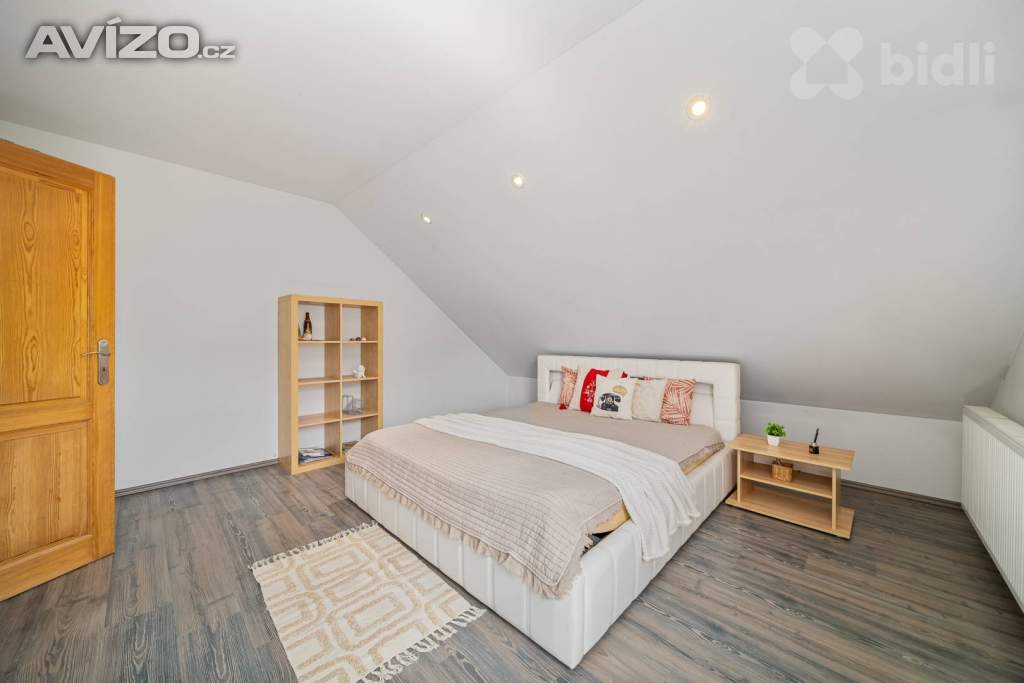 Foto inzerátu Prodej RD 6+1 se zahradou 1152m2 - Skalice