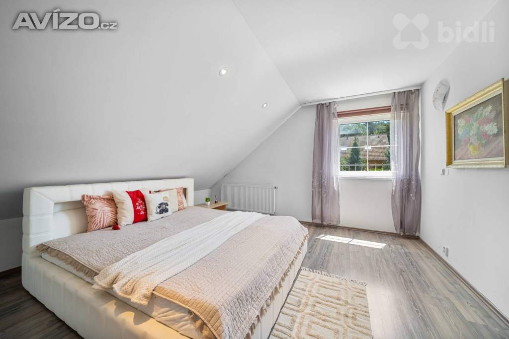 Foto inzerátu Prodej RD 6+1 se zahradou 1152m2 - Skalice