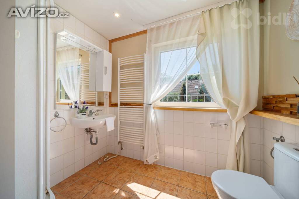 Foto inzerátu Prodej RD 6+1 se zahradou 1152m2 - Skalice