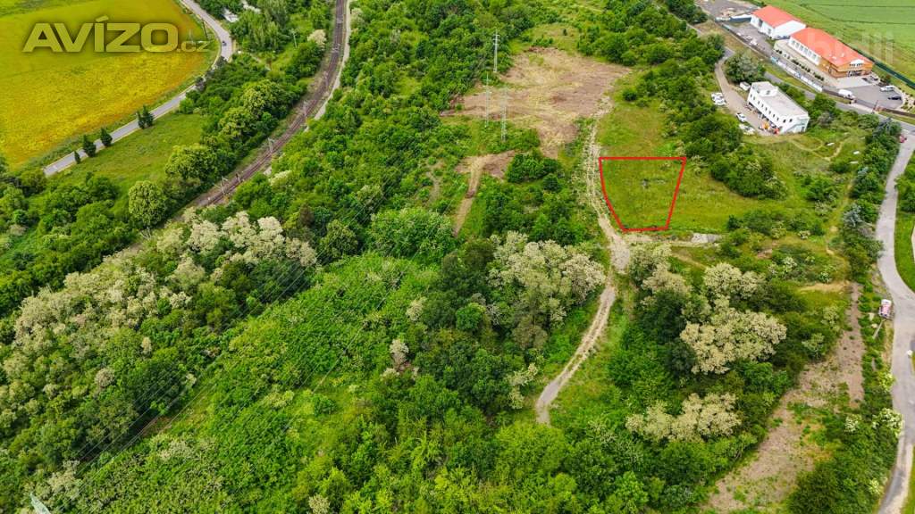 Foto inzerátu Prodej stavebního pozemku 827 m2, Chvatěruby u Kralup nad Vltavou