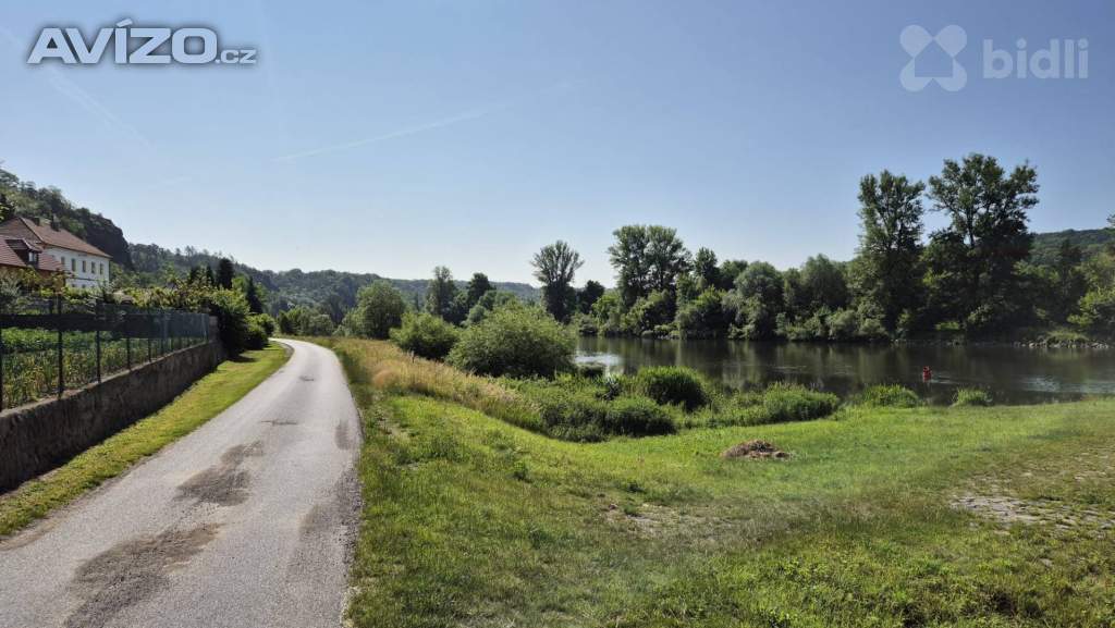 Foto inzerátu Prodej stavebního pozemku 827 m2, Chvatěruby u Kralup nad Vltavou