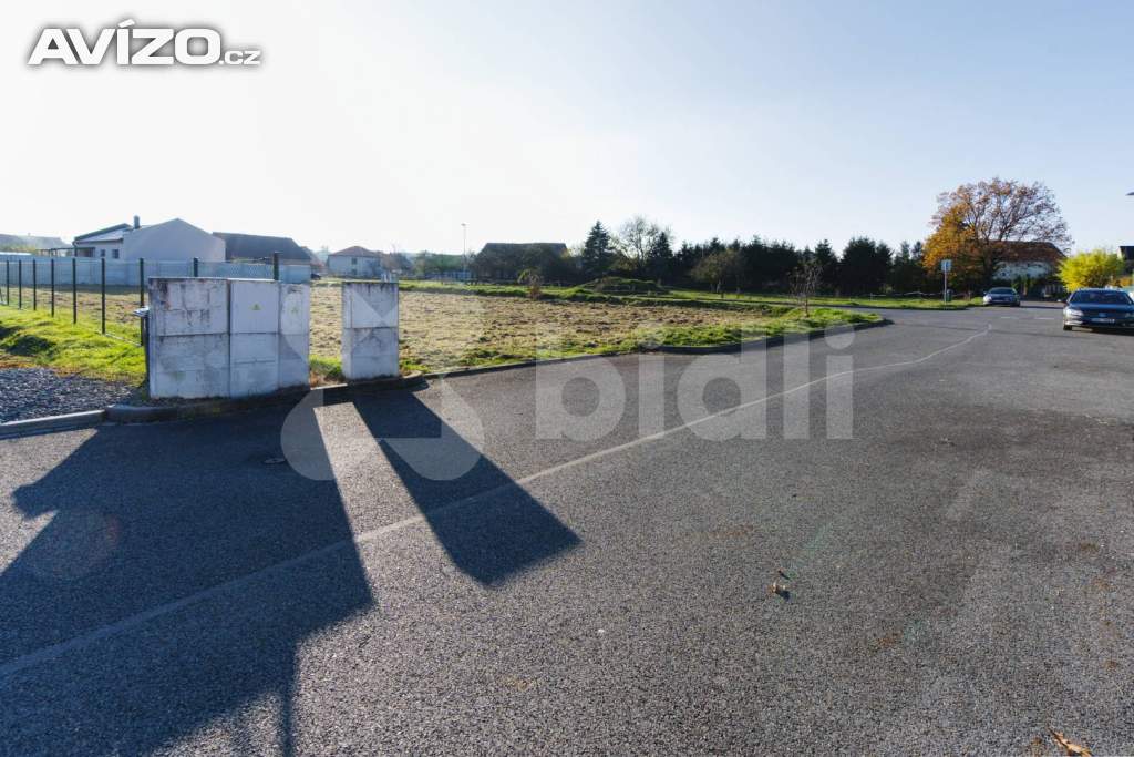 Prodej Stavebního pozemku 1.216 m2; s kompletními inženýrskými sítěmi v Dolní Lukavici
