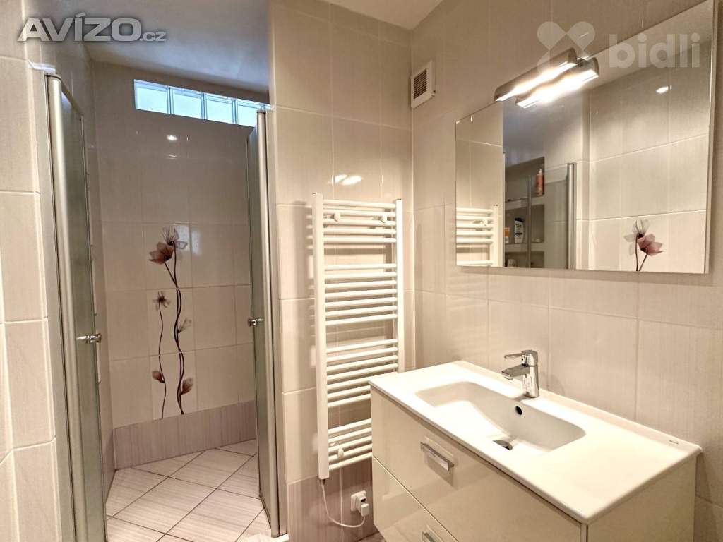 Foto inzerátu Prodej, Byt 4+1, 91 m2, Mandysova ulice, Nový Hradec Králové