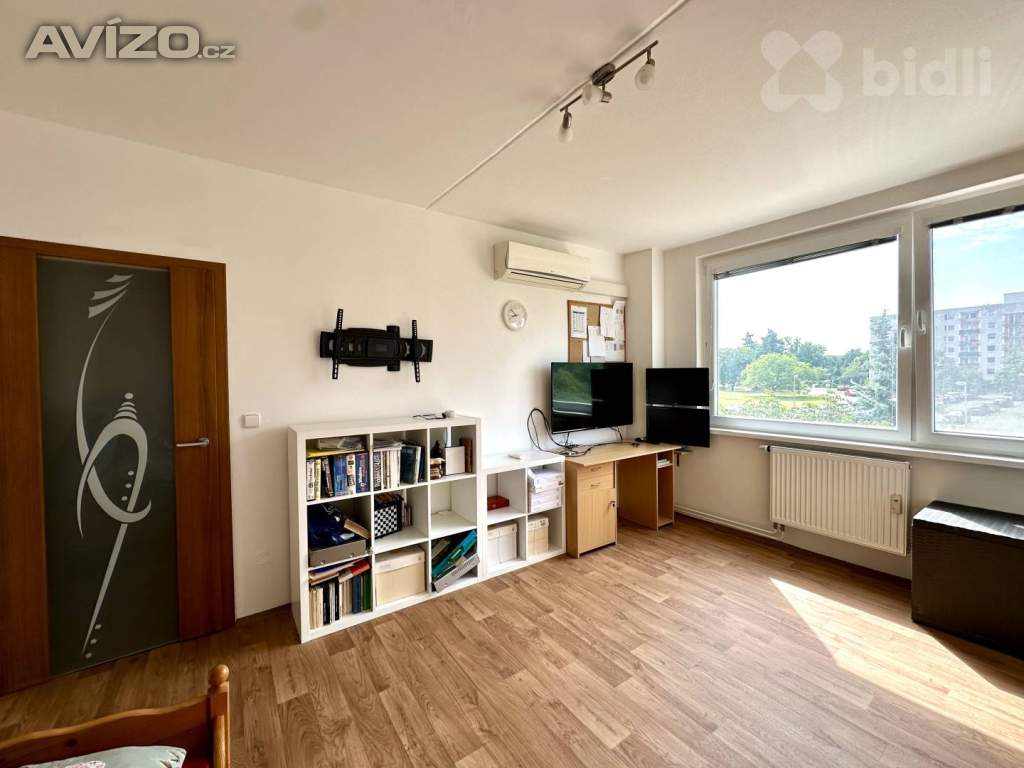 Foto inzerátu Prodej, Byt 4+1, 91 m2, Mandysova ulice, Nový Hradec Králové