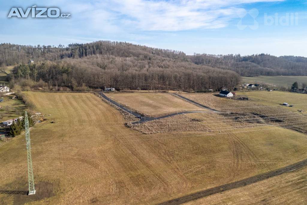 Foto inzerátu Pozemek se stavebním povolením na rodinný dům