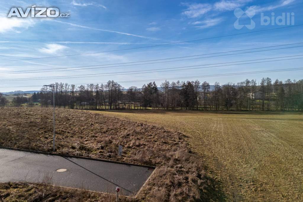 Foto inzerátu Pozemek se stavebním povolením na rodinný dům