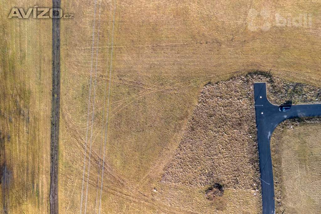 Foto inzerátu Pozemek se stavebním povolením na rodinný dům