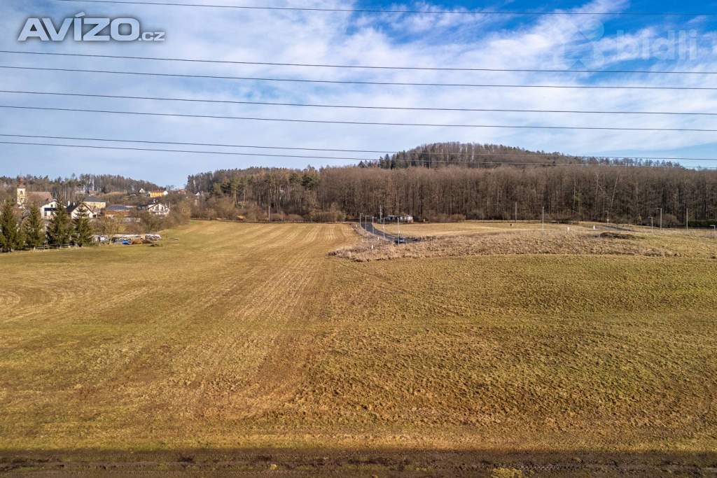 Foto inzerátu Pozemek se stavebním povolením na rodinný dům