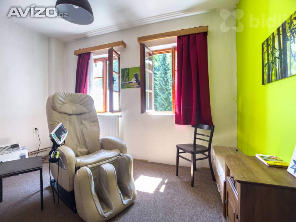 Foto inzerátu Prodej zavedeného penzionu pod hradem Houska - funkční provoz v atraktivní lokalitě