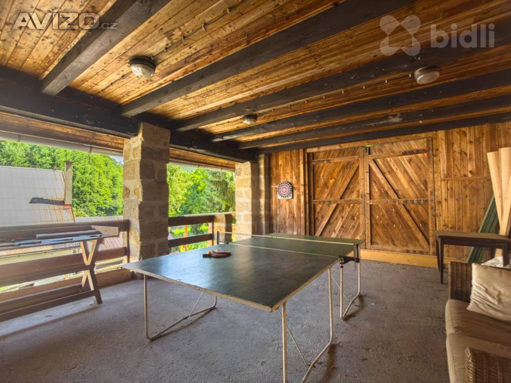 Foto inzerátu Prodej zavedeného penzionu pod hradem Houska - funkční provoz v atraktivní lokalitě