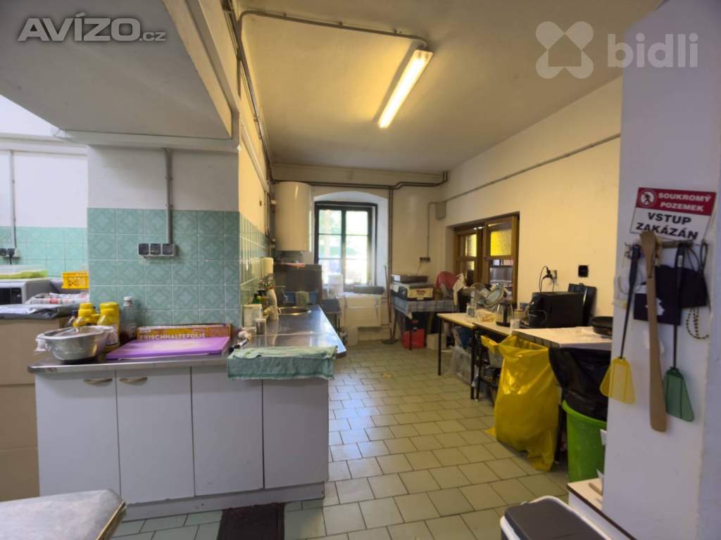 Foto inzerátu Prodej zavedeného penzionu pod hradem Houska - funkční provoz v atraktivní lokalitě