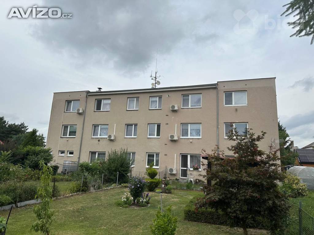 Prodej bytu 3+1, Vyšehněvice (okres Pardubice)