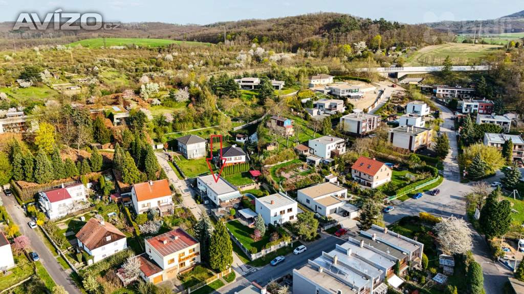 Prodej výjimečného domu 4+kk s terasou a zahradou - Roudnice nad Labem