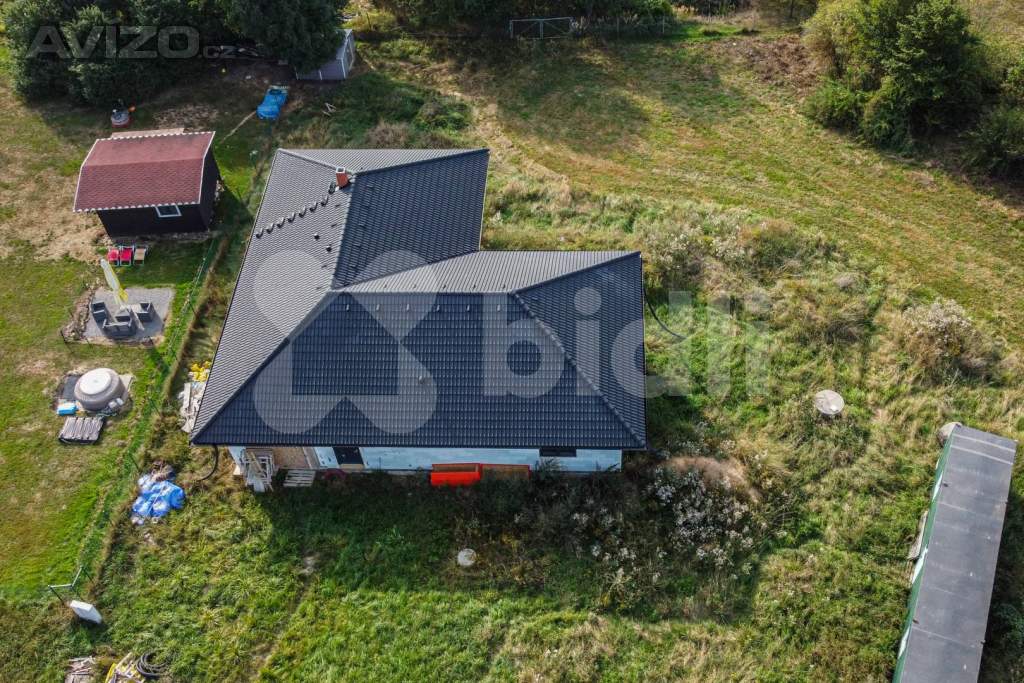 Foto inzerátu Prodej pozemku s rodinným domem 140m²  ve Vranicích