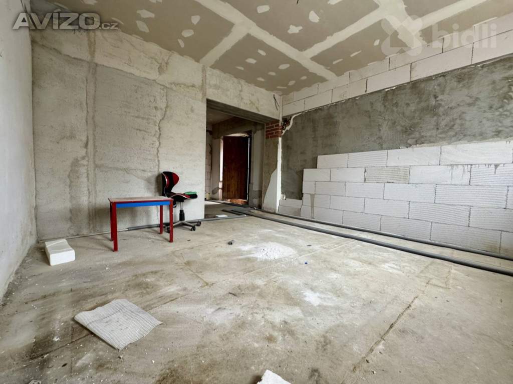 Foto inzerátu Rodinný dům v rekonstrukci 95m2 (pozemek 335m2)