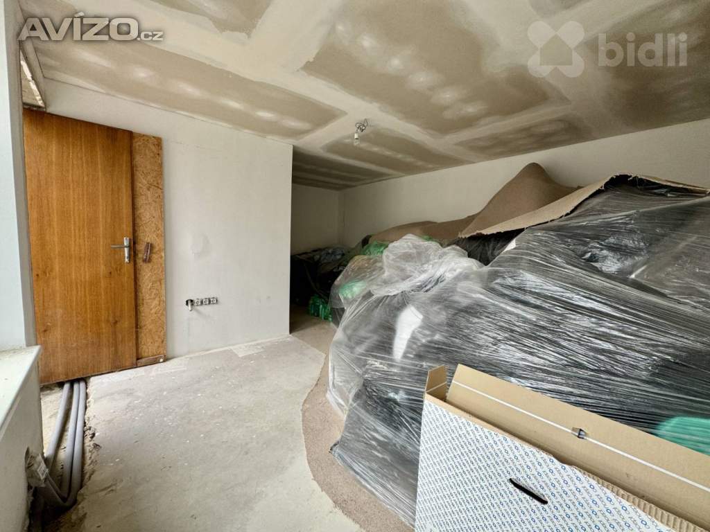 Foto inzerátu Rodinný dům v rekonstrukci 95m2 (pozemek 335m2)