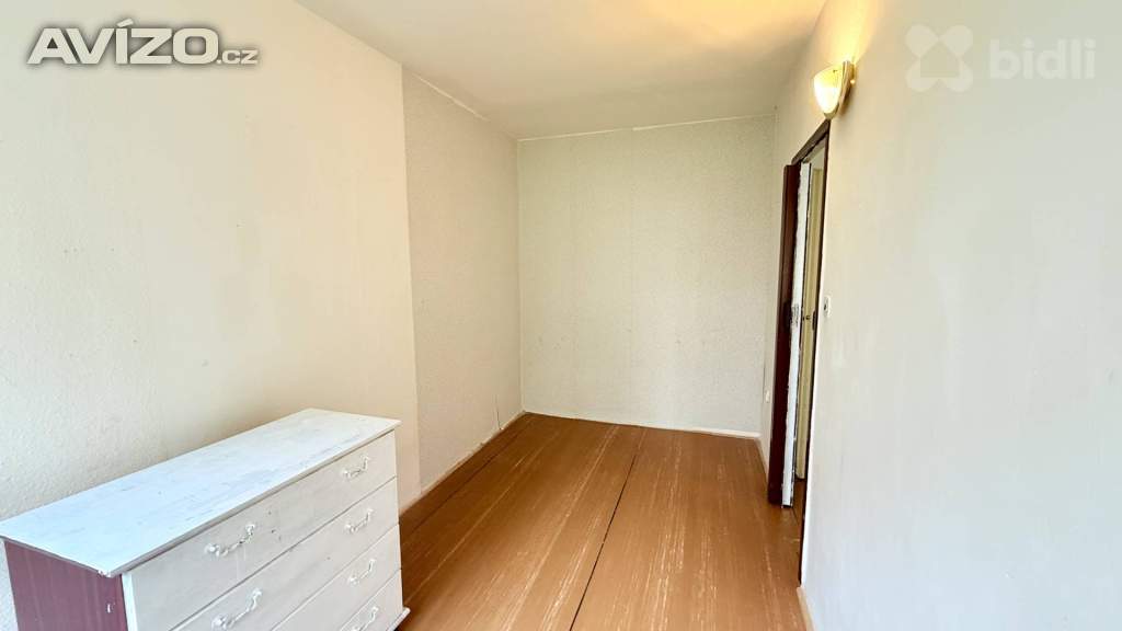 Foto inzerátu Prodej bytu 3+1 o velikosti 58 m2 k rekonstrukci