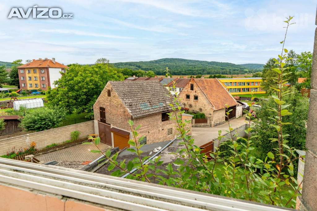 Foto inzerátu Prodej, dům zastavěná plocha 121 m2, užitná plocha 303 m2, Kravaře u České lípy