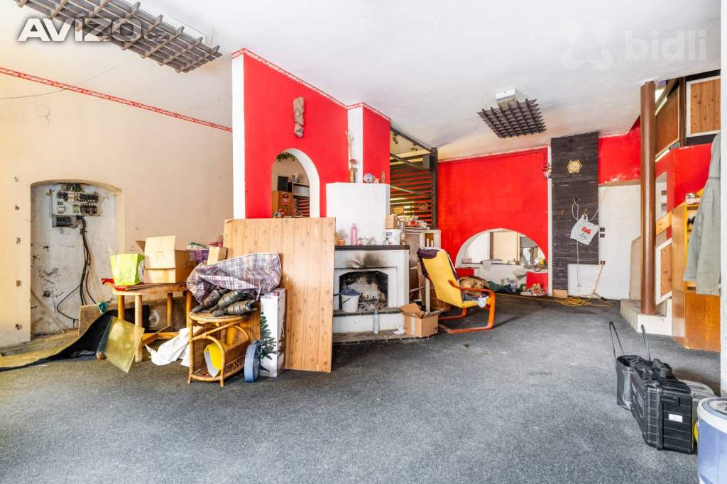 Foto inzerátu Prodej, dům zastavěná plocha 121 m2, užitná plocha 303 m2, Kravaře u České lípy