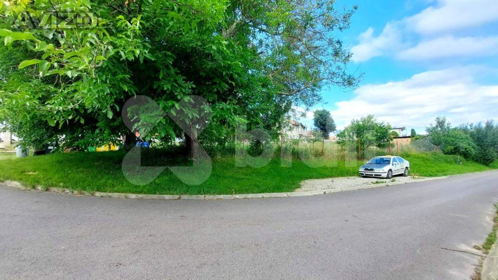 Foto inzerátu Pozemek k výstavbě rodinného domu 819m2 - Moravský Krumlov, část Rakšice