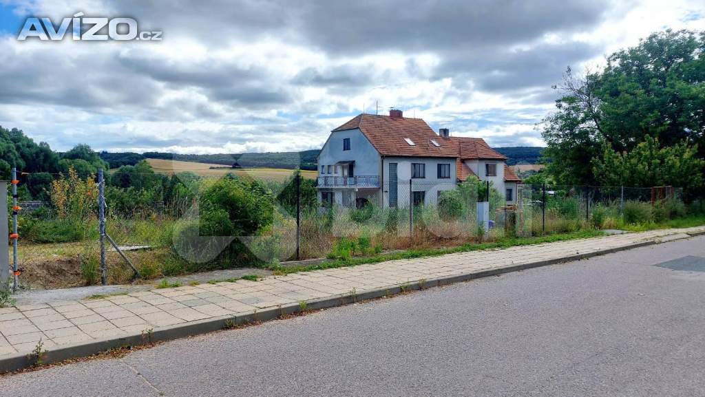 Foto inzerátu Pozemek k výstavbě rodinného domu 819m2 - Moravský Krumlov, část Rakšice
