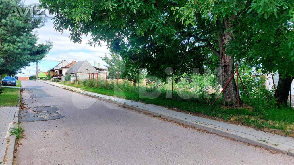 Foto inzerátu Pozemek k výstavbě rodinného domu 819m2 - Moravský Krumlov, část Rakšice