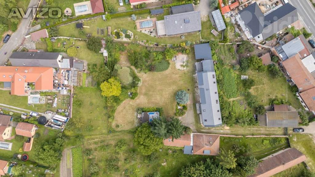 Foto inzerátu Dvougenerační RD 8+2, pozemek 2504m2, Velký Osek