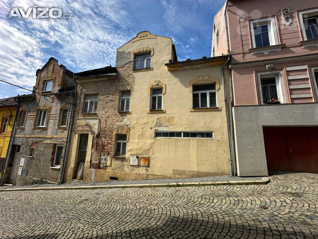 Foto inzerátu Prodej rodinného domu, 200 m2, pozemek 167 m2, Luby