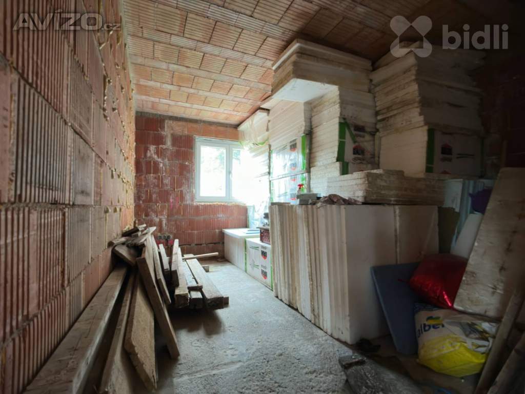 Foto inzerátu Rodinný dům - Nejdek, užitná plocha 280 m2, pozemek 1622 m2