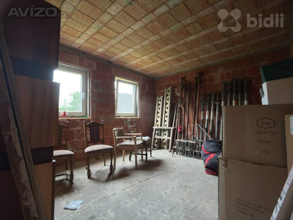 Foto inzerátu Rodinný dům - Nejdek, užitná plocha 280 m2, pozemek 1622 m2