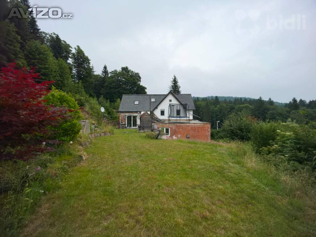 Foto inzerátu Rodinný dům - Nejdek, užitná plocha 280 m2, pozemek 1622 m2