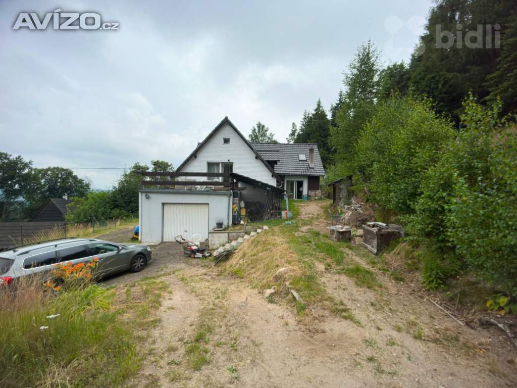 Foto inzerátu Rodinný dům - Nejdek, užitná plocha 280 m2, pozemek 1622 m2