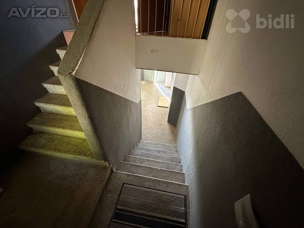 Foto inzerátu Rodinný dům - Nejdek, užitná plocha 280 m2, pozemek 1622 m2