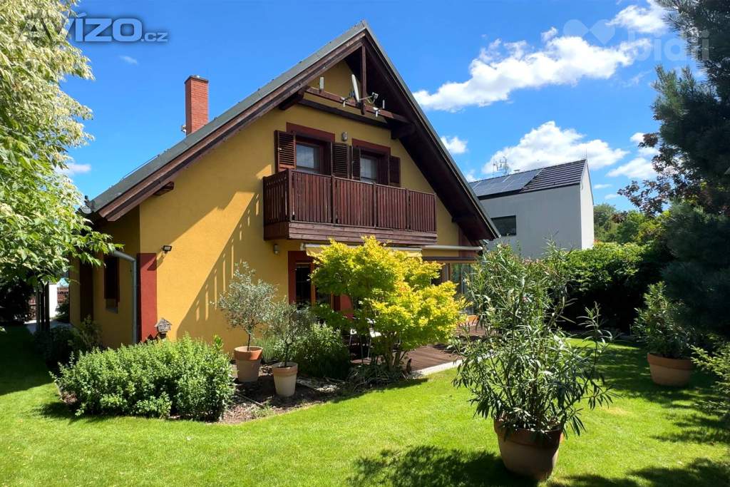 Foto inzerátu prodej domu 5+kk, 169m2, zahrada.