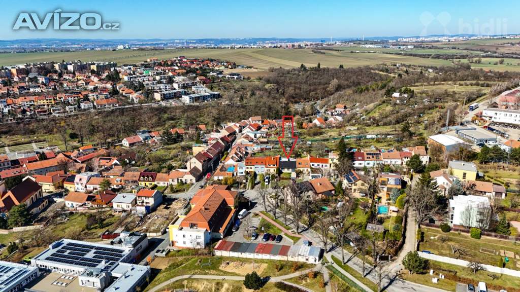 Foto inzerátu Prodej rodinného domu ve Šlapanicích u Brna - klidná lokalita, prostorné bydlení