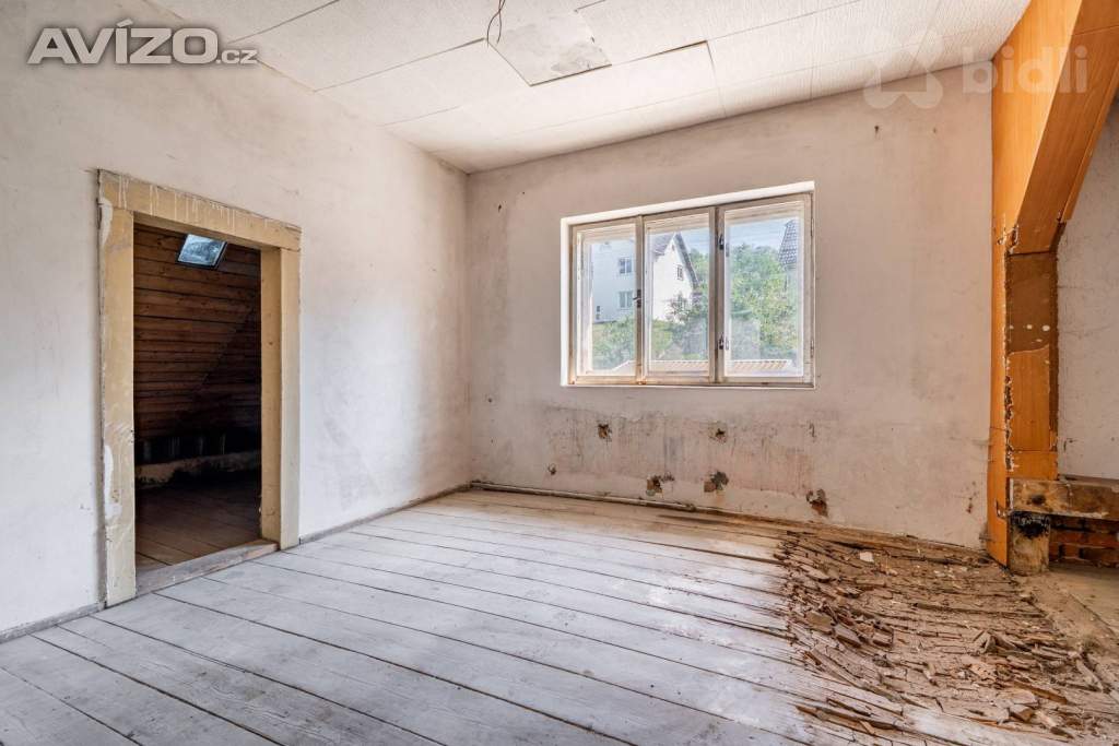 Foto inzerátu Prodej domu k rekonstrukci, RD Kaceřov