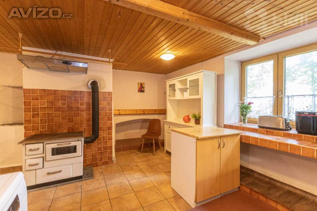 Foto inzerátu Prodej vesnického statku se dvěma domy 840 m2, pozemek 2253 m2,Byňov u Nových Hradů