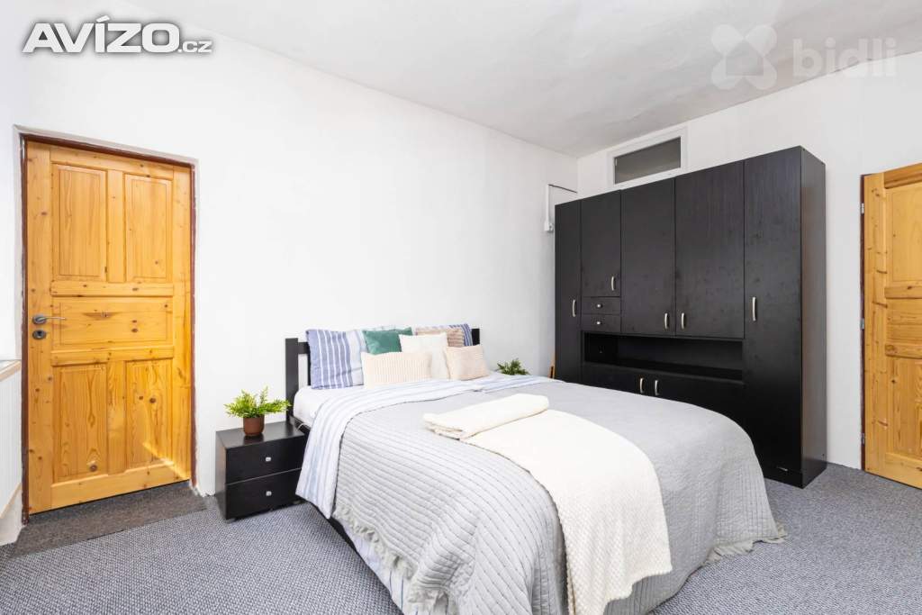 Foto inzerátu Prodej vesnického statku se dvěma domy 840 m2, pozemek 2253 m2,Byňov u Nových Hradů