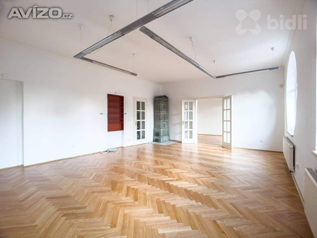 Foto inzerátu Pronájem rodinného domu, 5+kk, 242m2, pozemek 365 m2, Rooseveltova, Kladno