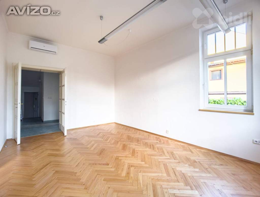 Foto inzerátu Pronájem rodinného domu, 5+kk, 242m2, pozemek 365 m2, Rooseveltova, Kladno