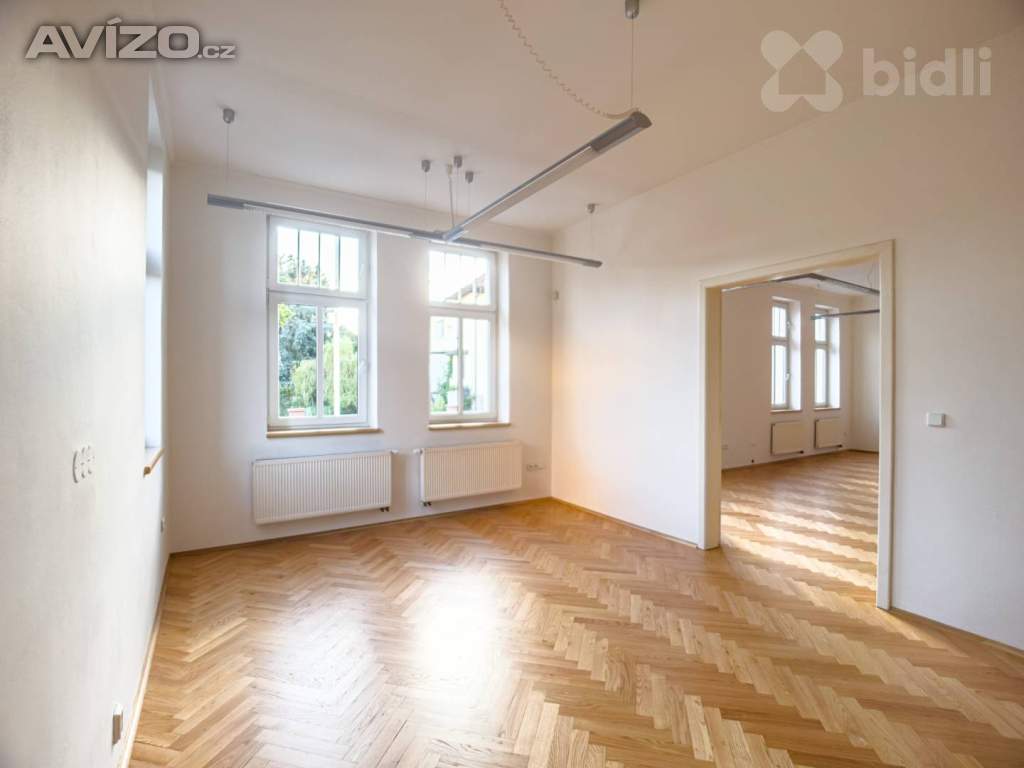 Foto inzerátu Pronájem rodinného domu, 5+kk, 242m2, pozemek 365 m2, Rooseveltova, Kladno