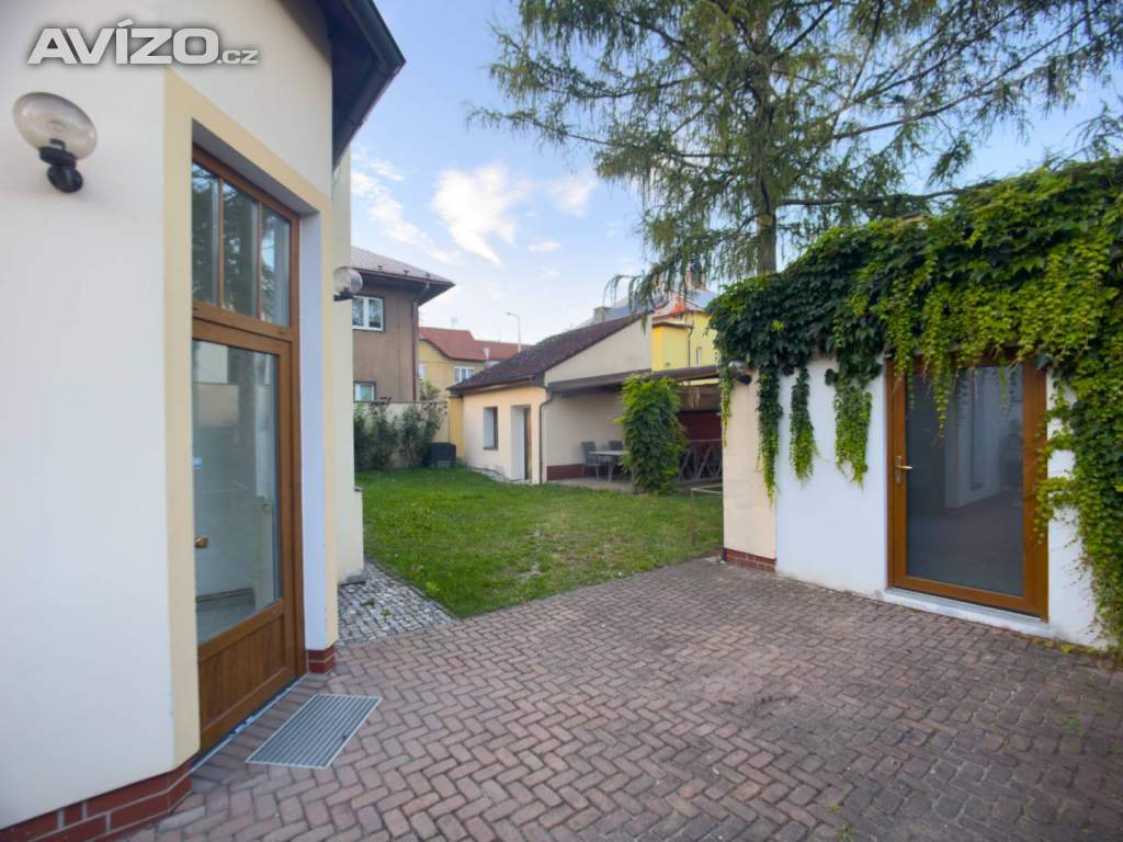 Foto inzerátu Pronájem rodinného domu, 5+kk, 242m2, pozemek 365 m2, Rooseveltova, Kladno