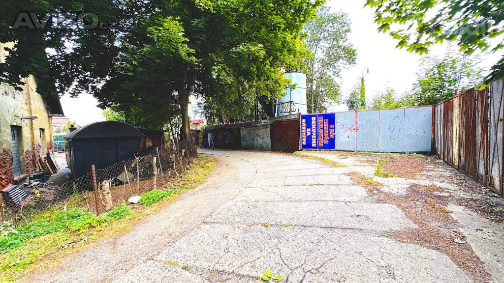 Foto inzerátu Prodej garáže 22 m2, ul. Nádražní, Benešov u Prahy